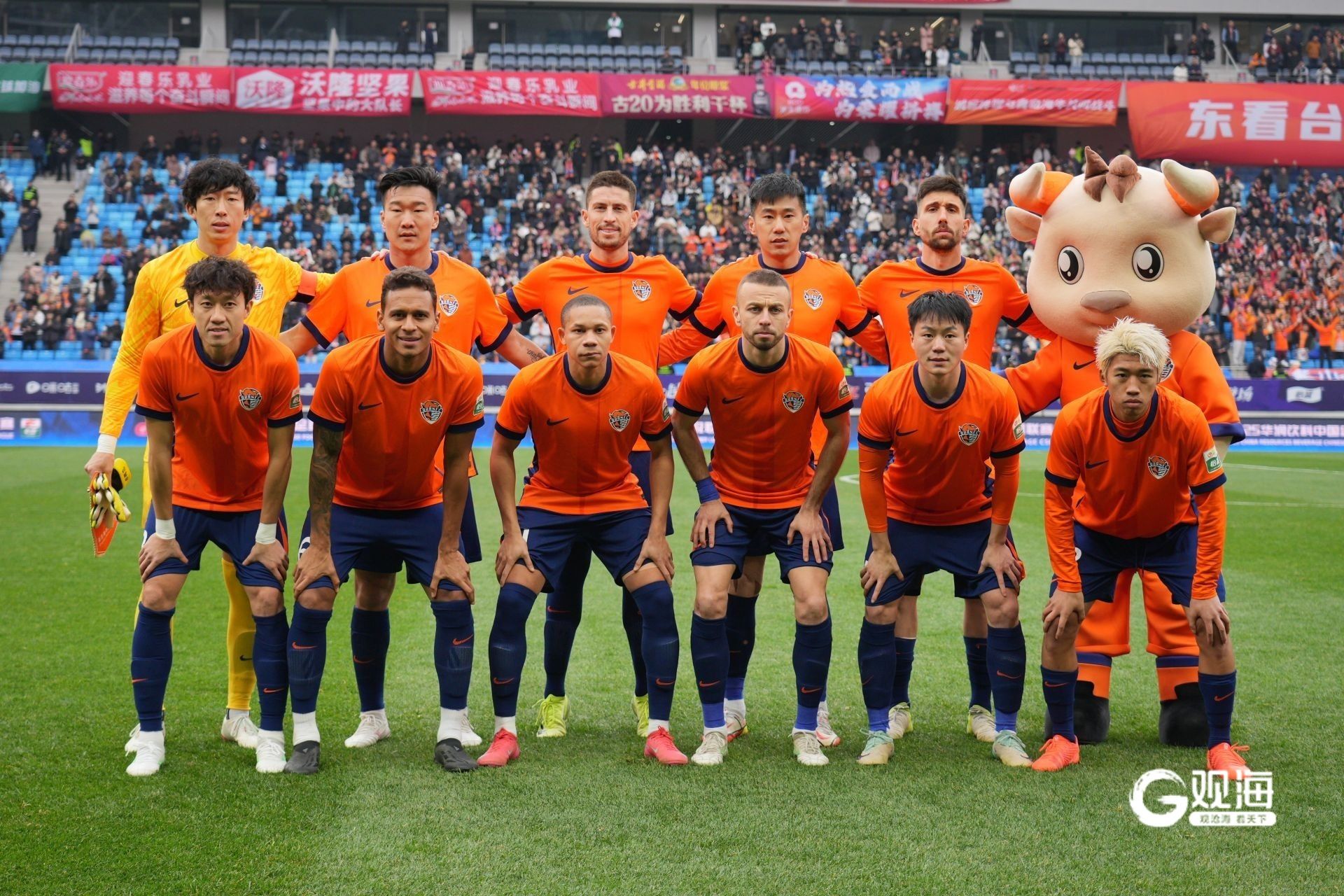 包含国内联赛针锋相对，谁将脱颖而出的词条